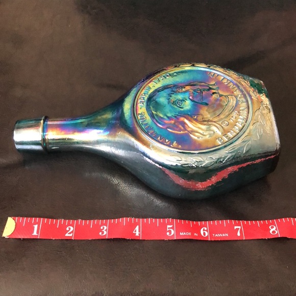 WHEATON BENJAMIN FRANKLIN GREAT AMERICAN SERIES BLUE GLASS DECANTER IRIDESCENT - Picture 11 of 14